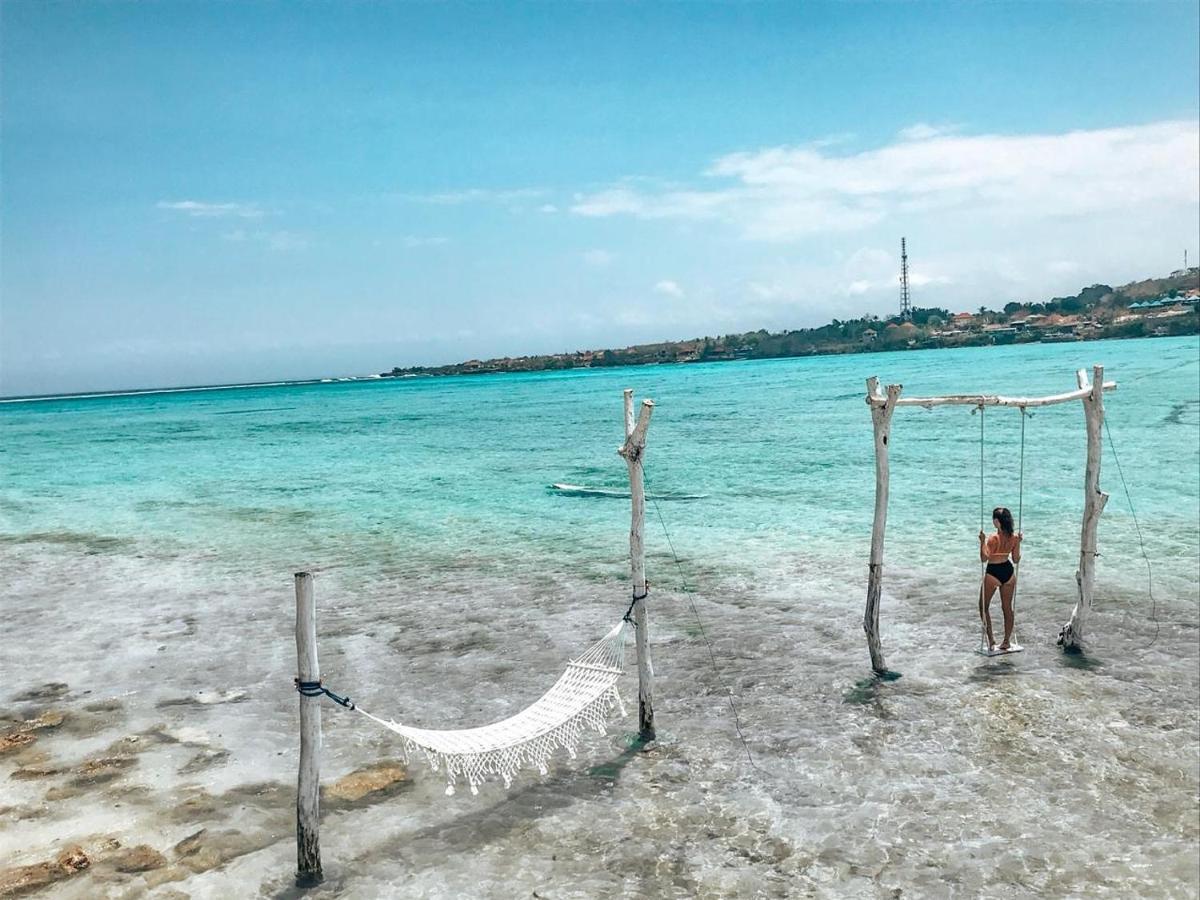 The Waterfront Beach House Nusa Lembongan  Ngoại thất bức ảnh